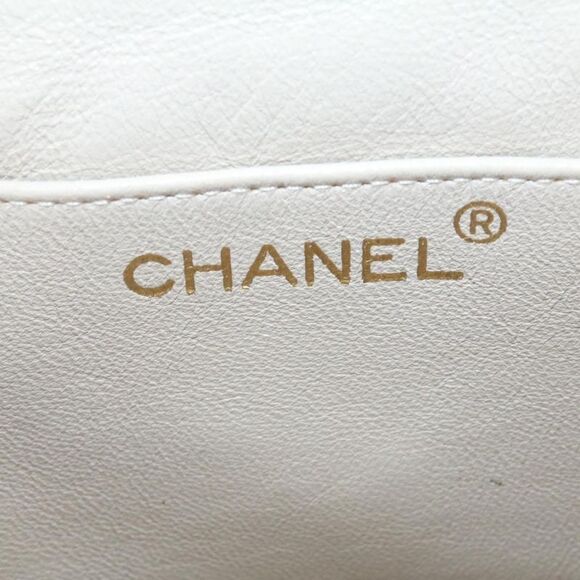 Chanel Matelassé Pink Leather Handbag (Pre-Owned) - Picture 5 of 12